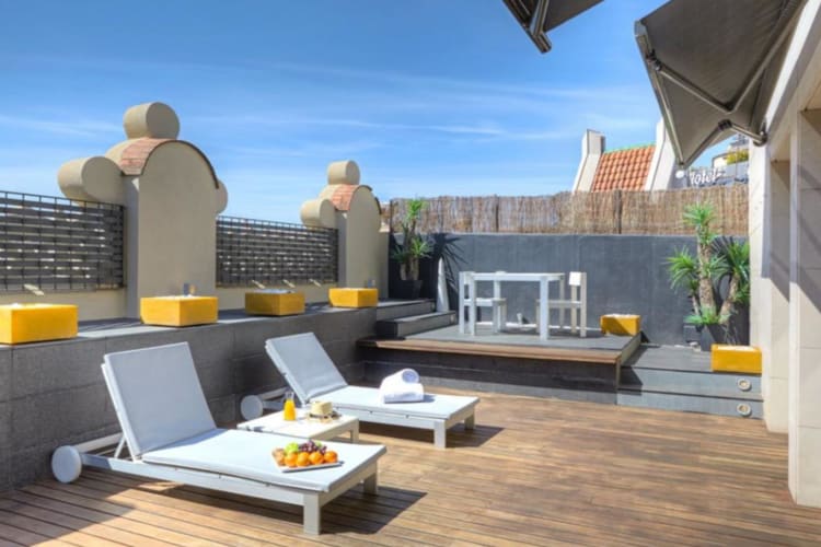 Outdoor terrace